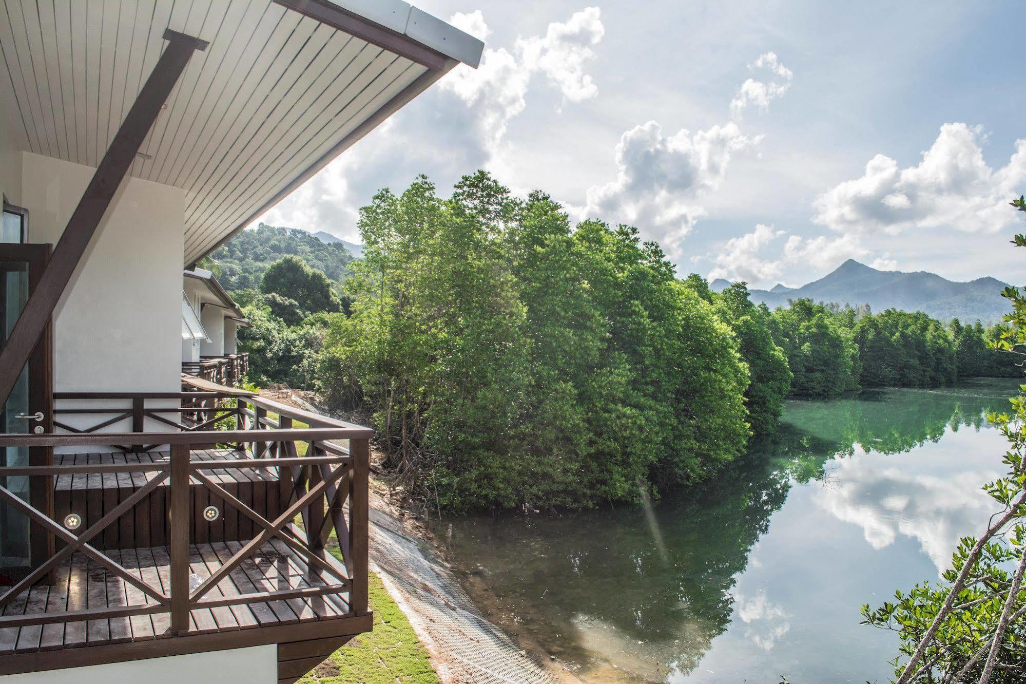 Bhu Tarn Koh Chang Resort&Spa Exterior foto